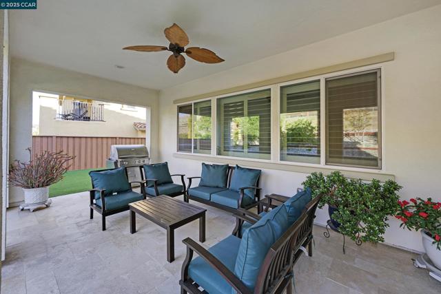 5057 Volterra Ct, Dublin CA: https://media.crmls.org/mediaz/43f6252b-8aa6-4c28-8ad0-b8c22dc38842.jpg
