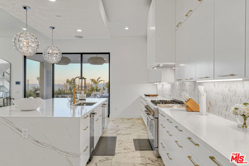 MLS #25625339 image #19