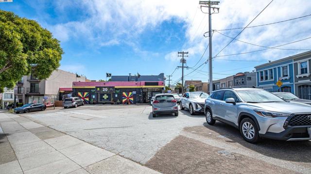 Image 4 of 13 For 4249 Mission Street