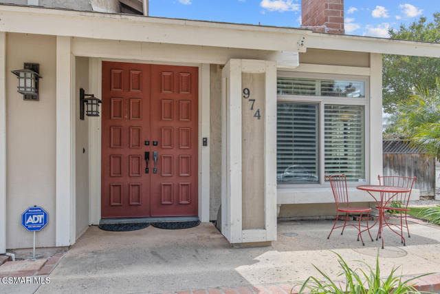 974 Hillview Cir Simi Valley-large-003-0