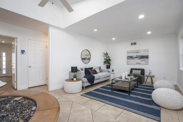 Detail Gallery Image 13 of 59 For 5861 College Ave, San Diego,  CA 92120 - 3 Beds | 2 Baths