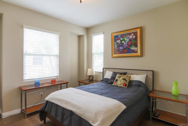 8134 Santaluz Village Green N., San Diego CA: https://media.crmls.org/mediaz/43f95975-10e0-4f73-be48-3e3e40bdb616.jpg