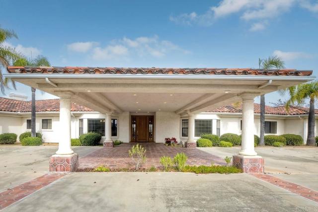 Detail Gallery Image 3 of 52 For 13590 Anthony Ridge Rd, Valley Center,  CA 92082 - 3 Beds | 4/1 Baths