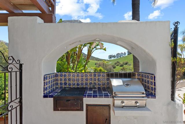 Image 15 of 70 For 17156 Dos Hermanos