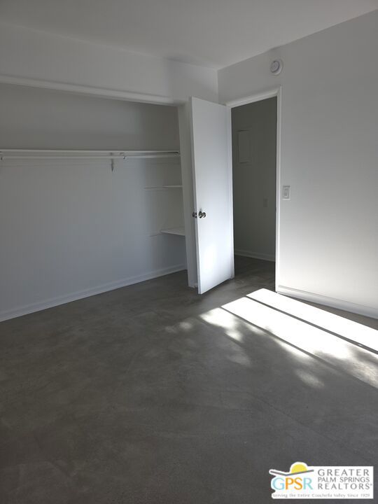 39091 Paradise Way, Cathedral City CA: https://media.crmls.org/mediaz/43fa438f-8992-4552-b773-106eab62764d.jpg