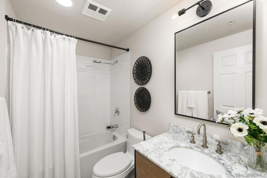 1240 India St. - photo 14