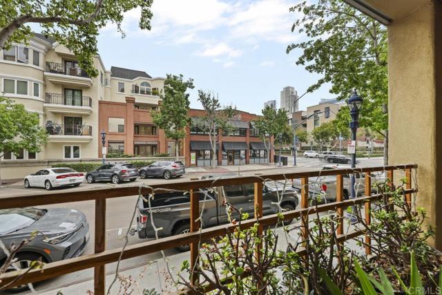 Detail Gallery Image 18 of 49 For 301 W G St #119,  San Diego,  CA 92101 - 2 Beds | 2/1 Baths