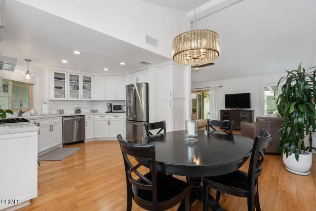 6036 Gitana Avenue, Camarillo CA: https://media.crmls.org/mediaz/43fb0651-dad3-45e1-9f17-f8e877e4426a.jpg