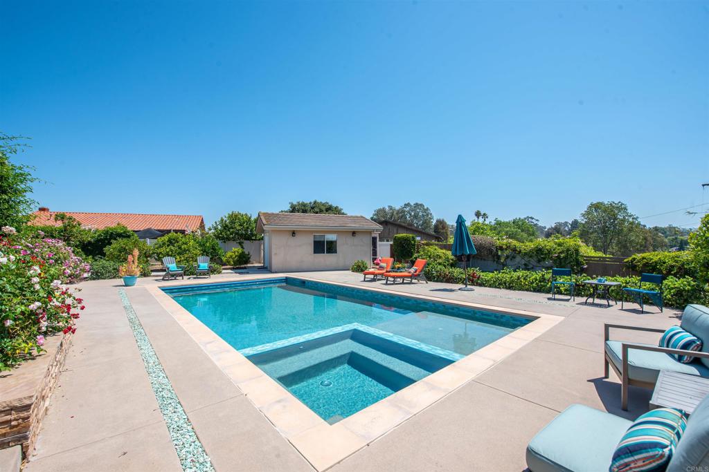 1130 Melrose Way - photo 2