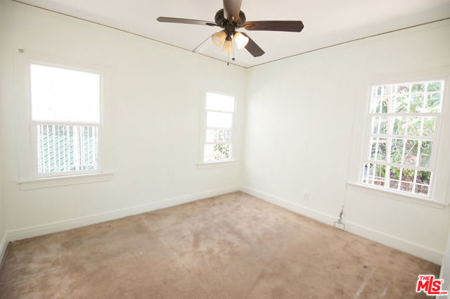 2822 S Victoria Avenue, Los Angeles CA: https://media.crmls.org/mediaz/43fd06a3-1f2f-4a1e-a975-151688dfb2d9.jpg