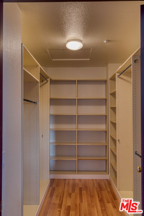 13103 Angeles Trail Way, Sylmar CA: https://media.crmls.org/mediaz/44008fa2-bc31-4773-942e-cb8b4ffe2b85.jpg