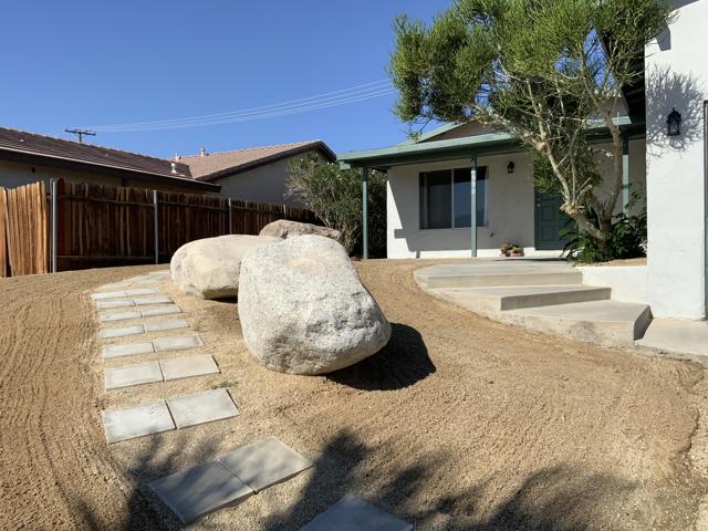 66590 Yucca Drive, Desert Hot Springs CA: https://media.crmls.org/mediaz/4400a3ef-2419-4066-ac4b-9ad946c5b7f4.jpg