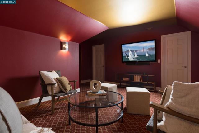 5427 Blackhawk Dr, Danville CA: https://media.crmls.org/mediaz/440244fe-9d87-4d4b-aa75-86a82ace8cdb.jpg