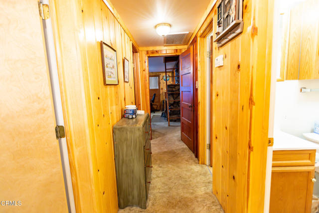 Detail Gallery Image 15 of 33 For 9320 Wood Rd, Forest Falls,  CA 92339 - 3 Beds | 1/1 Baths