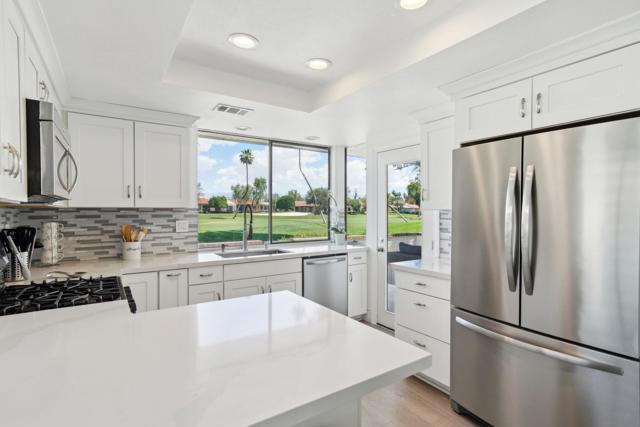10 Padron Way, Rancho Mirage CA: https://media.crmls.org/mediaz/44049f7f-872f-4162-9265-06dcd145425c.jpg