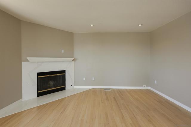 1412 San Miguel Ave, Spring Valley CA: https://media.crmls.org/mediaz/4404a6a7-0582-451c-891c-8644eae06f14.jpg