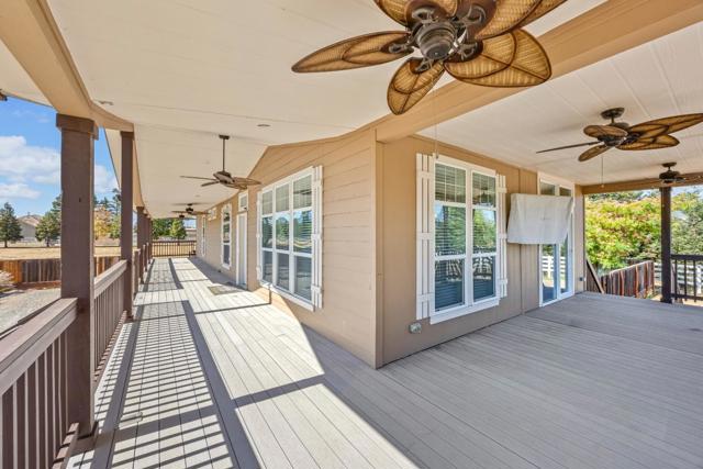 12320 Highland Estates Lane, San Martin CA: https://media.crmls.org/mediaz/4404e863-6661-4a4a-b2b8-df612cf041b9.jpg