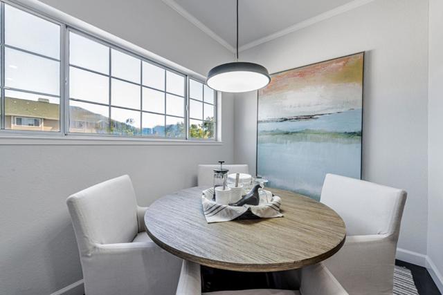 366 Treasure Island Drive, Belmont CA: https://media.crmls.org/mediaz/44067e3e-b461-4ebb-8e1b-af50c0d2c83b.jpg