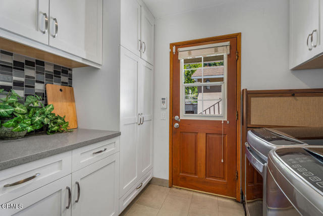 3547 Mevel Place, La Crescenta CA: https://media.crmls.org/mediaz/44081838-b7b2-4e41-8b8a-abb64b6adc49.jpg