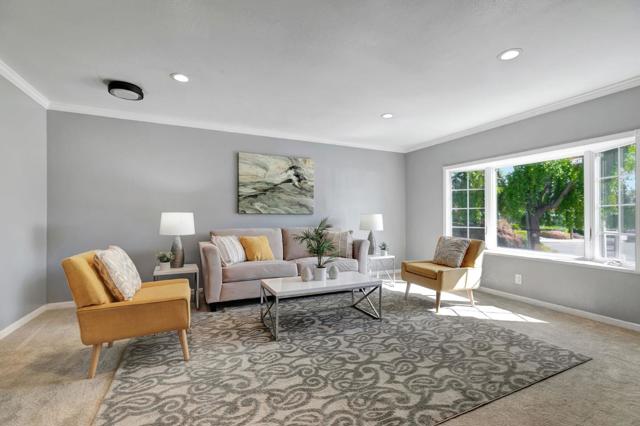 184 Park Sharon Drive, San Jose CA: https://media.crmls.org/mediaz/44086113-b53d-41e2-93b3-dca1e91f2101.jpg