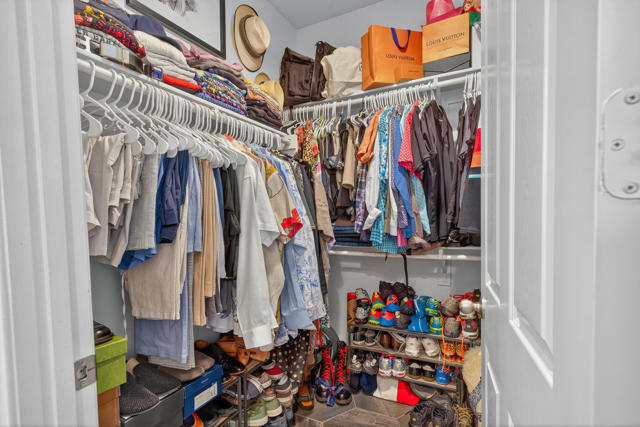 31560 Calle Agate, Cathedral City CA: https://media.crmls.org/mediaz/4409a355-4f5a-4ac0-a7a6-2411bd6c2d84.jpg