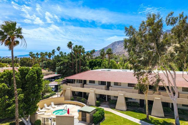 675 N Los Felices Circle W #204, Palm Springs, CA 92262