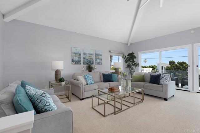 5918 Germaine Lane, La Jolla CA: https://media.crmls.org/mediaz/440b00bd-9f98-429c-acb4-35b34b9e4e32.jpg