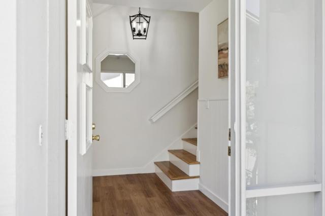 10892 Northfield Square, Cupertino CA: https://media.crmls.org/mediaz/440b0c51-43a6-4227-802a-370f3b2de6ec.jpg