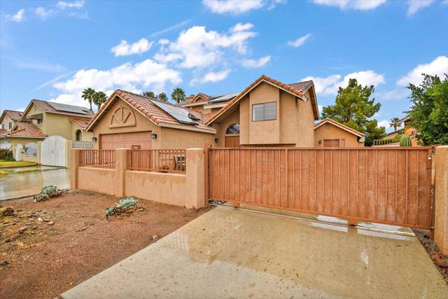 68954 Durango Road, Cathedral City CA: https://media.crmls.org/mediaz/440b56eb-3048-4d1e-be0f-389da1a5febd.jpg