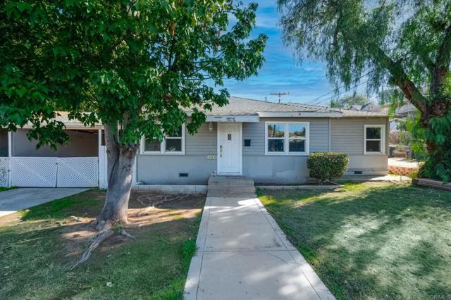 Detail Gallery Image 1 of 17 For 406 26 S Grape St, Escondido,  CA 92025 - – Beds | – Baths