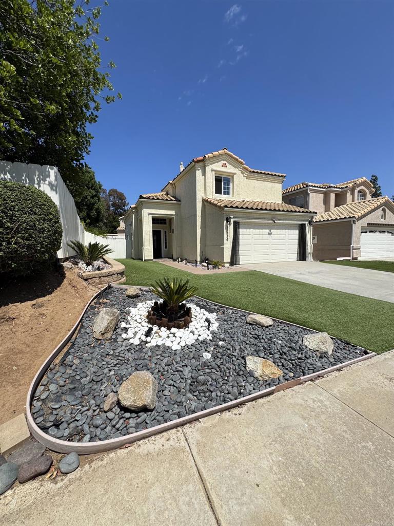 12334 Via Hacienda