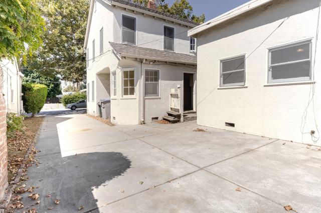 20 Atlas Avenue, San Jose CA: https://media.crmls.org/mediaz/440e6740-c5e7-4b1f-b1a2-64a9c332a40b.jpg