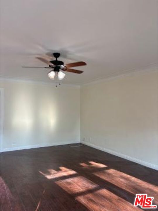 1212 1214 S Tremaine Avenue, Los Angeles CA: https://media.crmls.org/mediaz/440e6cdf-cd22-423b-809b-e08a8524abf7.jpg