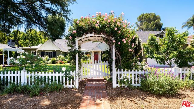 15110 Sutton Street photo 2