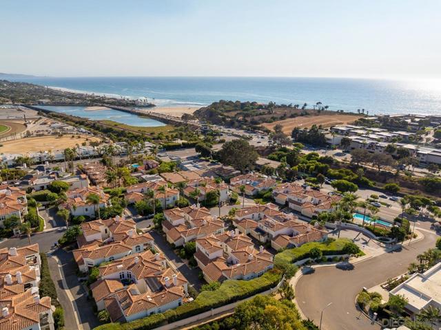 858 Cofair Ct, Solana Beach, California 92075, 3 Bedrooms Bedrooms, ,3 BathroomsBathrooms,Condominium,For Sale,Cofair Ct,240021656SD