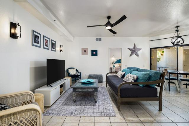 255 S Avenida Caballeros #302, Palm Springs, CA 92262
