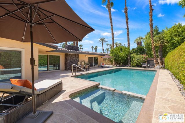 75580 Fairway Drive, Indian Wells CA: https://media.crmls.org/mediaz/441328c0-4844-4247-ab91-47846d6be490.jpg