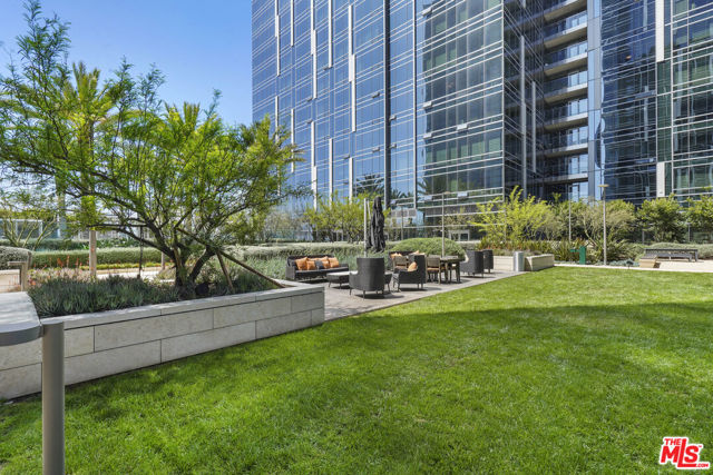 Verdant Landscaped 9th Floor Sun Deck