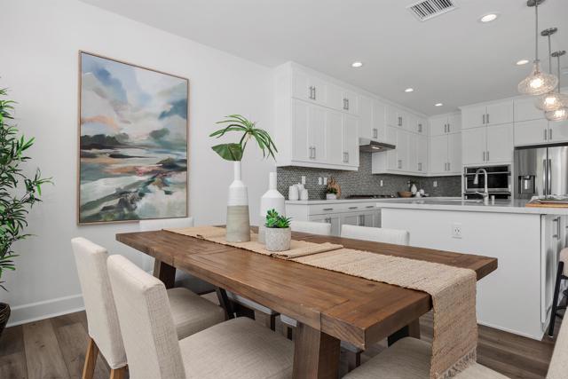 3002 Villeta Ave, Carlsbad CA: https://media.crmls.org/mediaz/441464a2-7829-44c8-acb3-3493a3a6dbcc.jpg