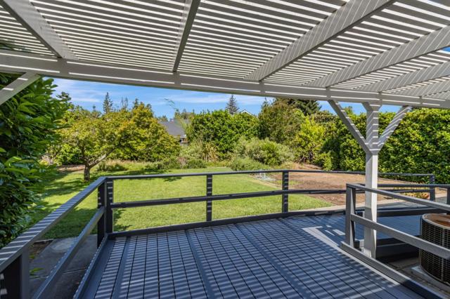 1700 Parkhills Avenue, Los Altos CA: https://media.crmls.org/mediaz/44167538-dac2-46c4-856b-fa9b62ad2e61.jpg