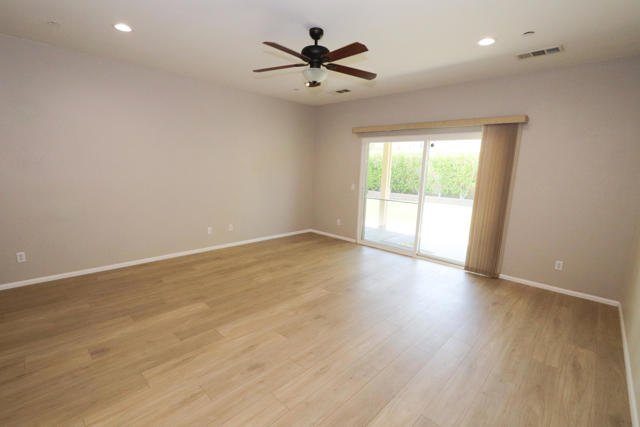 1197 Oro Rdg, Palm Springs CA: https://media.crmls.org/mediaz/4417068b-ca08-4c52-89cd-78ff7c4534e0.jpg