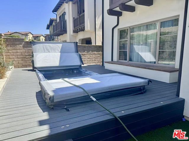 105 Via Salamanca, San Clemente CA: https://media.crmls.org/mediaz/44171417-2b3c-4e6c-81fa-042606b2feea.jpg