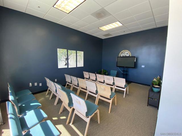 861 Harold Place, Chula Vista, California 91914, ,Commercial Sale,For Sale,Harold Place,240027046SD