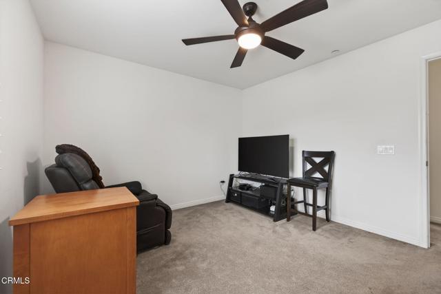 Detail Gallery Image 23 of 37 For 34 Secret Hollow Ln, Newbury Park,  CA 91320 - 3 Beds | 2/1 Baths