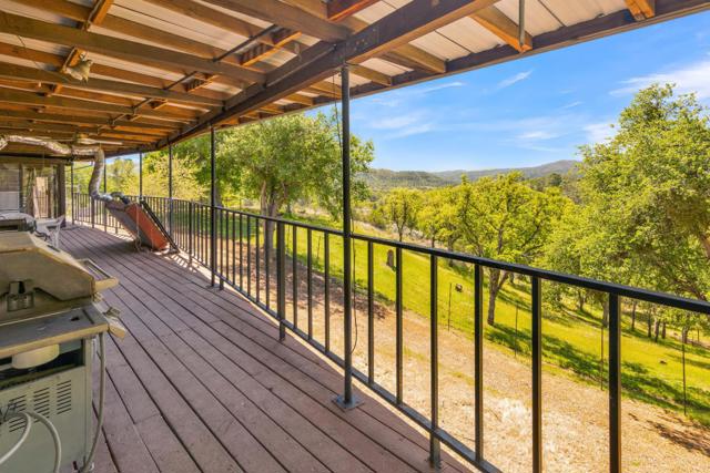 38483 Milpitas Road,  CA: https://media.crmls.org/mediaz/4417f87e-2141-49e3-b8d7-8878bc031bd6.jpg