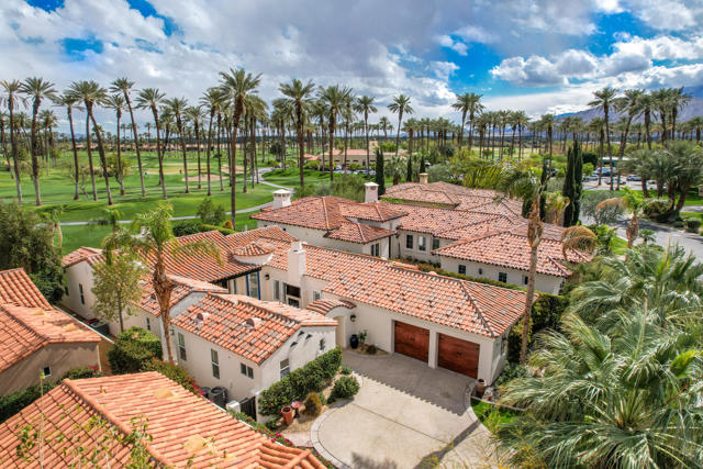 56708 Palms Drive, La Quinta CA: https://media.crmls.org/mediaz/4419904c-d6d3-4607-94db-8ec47dcf230a.jpg