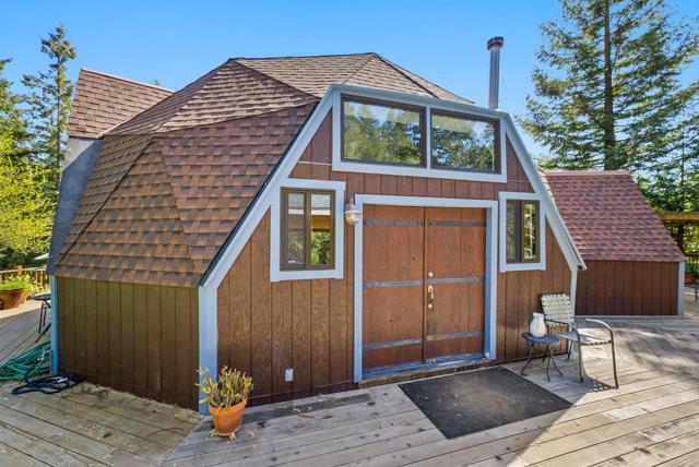 2900 Buzzard Lagoon Road, Corralitos CA: https://media.crmls.org/mediaz/441a69ff-f017-4b36-80ed-f2c45ab997b8.jpg