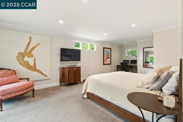 314 Draeger Dr, Moraga CA: https://media.crmls.org/mediaz/441b46cc-2c03-4f17-8ba0-4f41c8cfdcff.jpg