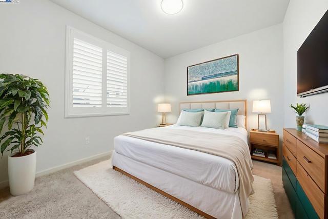 4158 Markovich Ct, Richmond CA: https://media.crmls.org/mediaz/441bbd62-c3a9-4c24-bdc0-cb1b70a73796.jpg