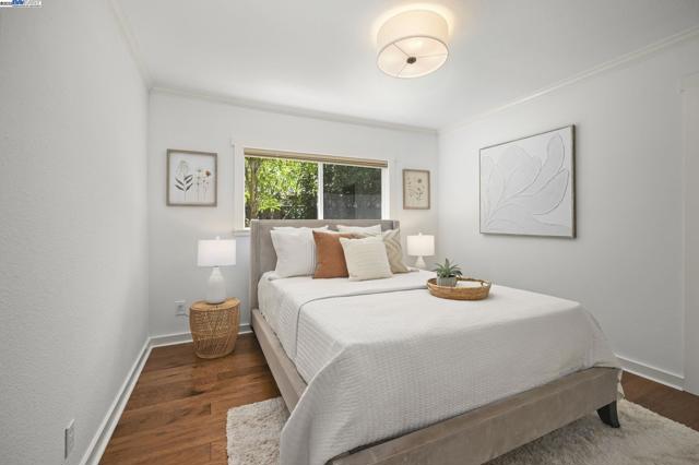 2175 Whyte Park Ave, Walnut Creek CA: https://media.crmls.org/mediaz/441be0ef-6f2f-46fb-b42e-855b7ddc9ad7.jpg